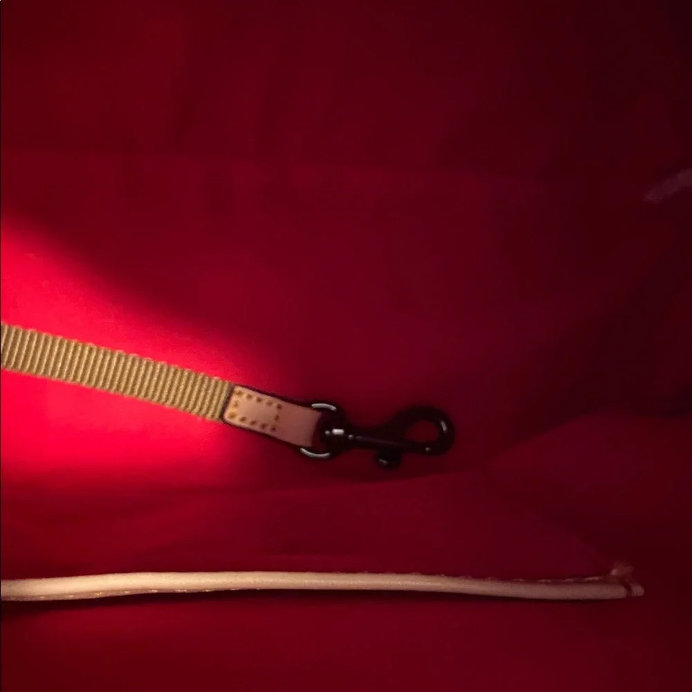 Dooney & Bourke Hobo Shoulder Bag Denim Blue Patent Leather New - Picture 11 of 15